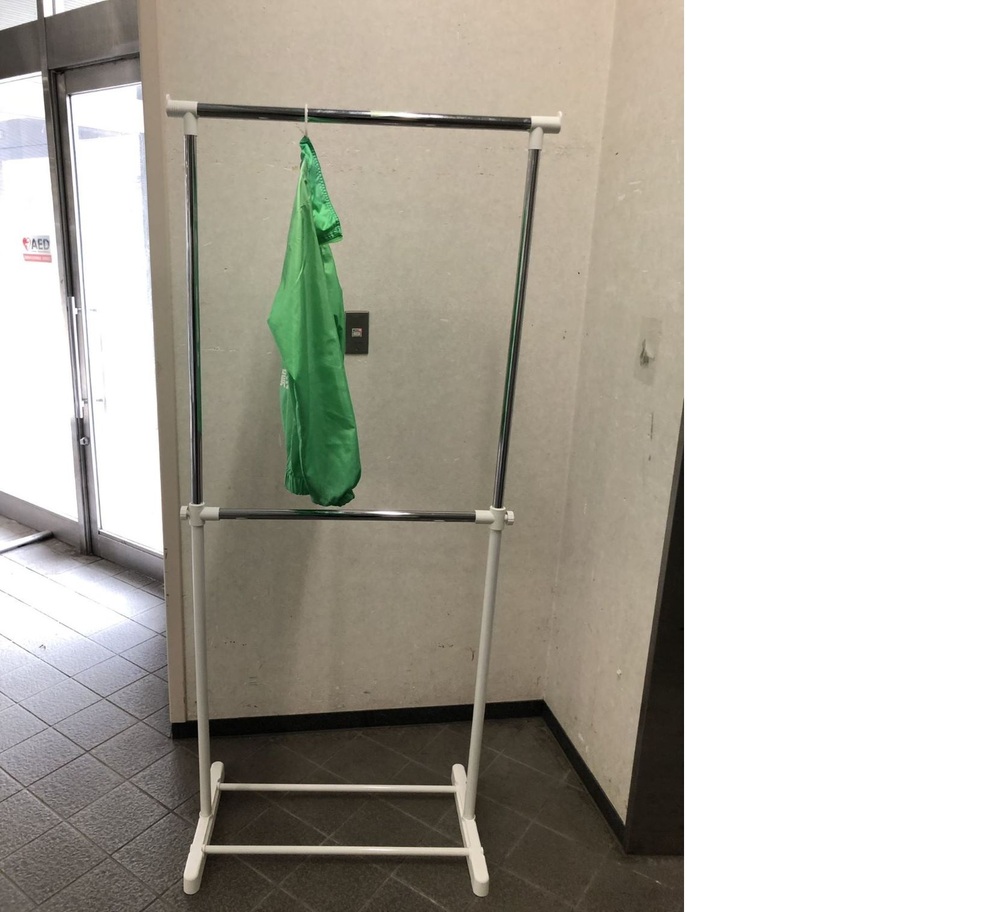 206.正面高い