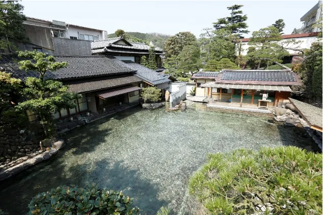 湯之助の宿長楽園