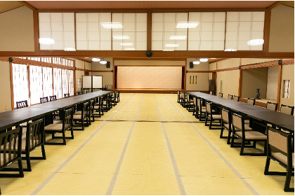 お食事会場